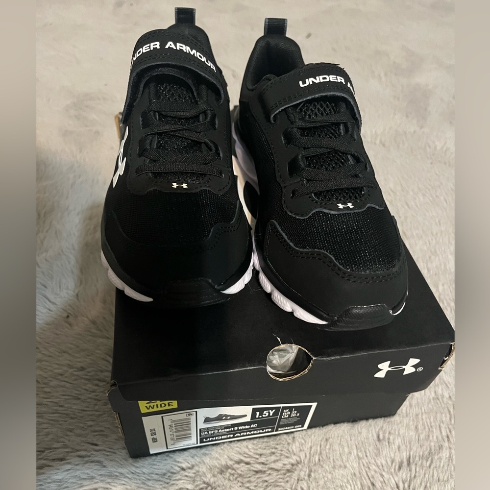 Under Armour sneakers size 1.5